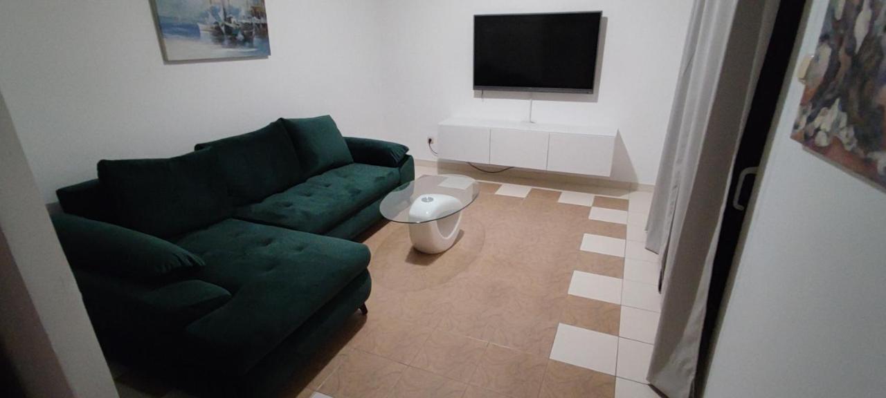 Apartments Marija Dugi Rat Ngoại thất bức ảnh